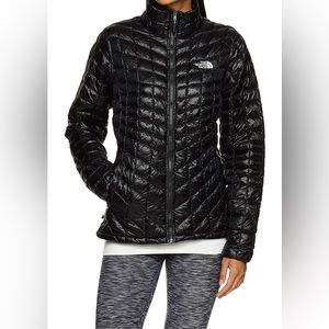 The North Face Women’s Full Zip Up